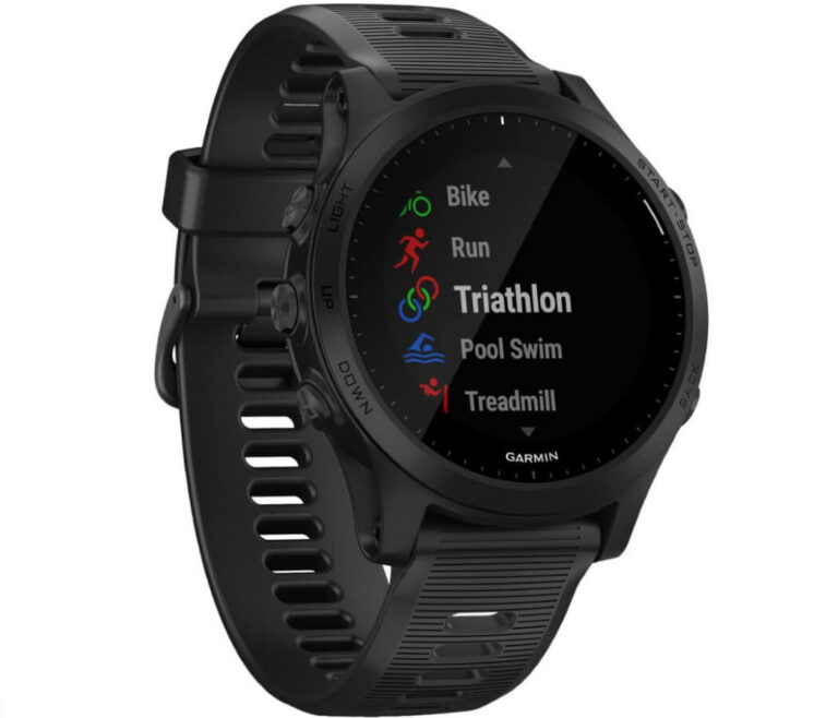 garmin vivoactive 4 vs garmin forerunner 945